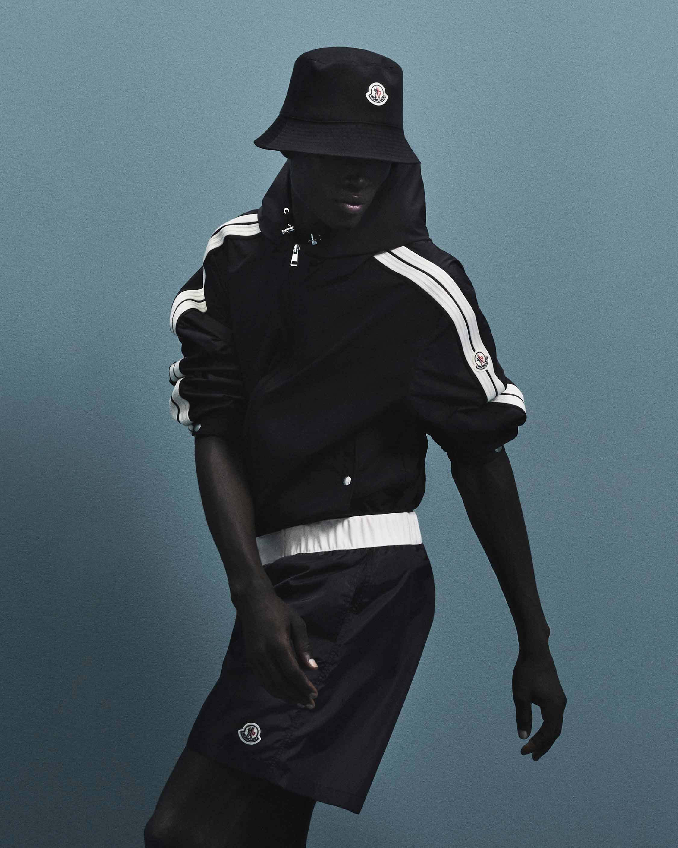 Windbreakers, Raincoats & Rain Jackets for Men | Moncler US