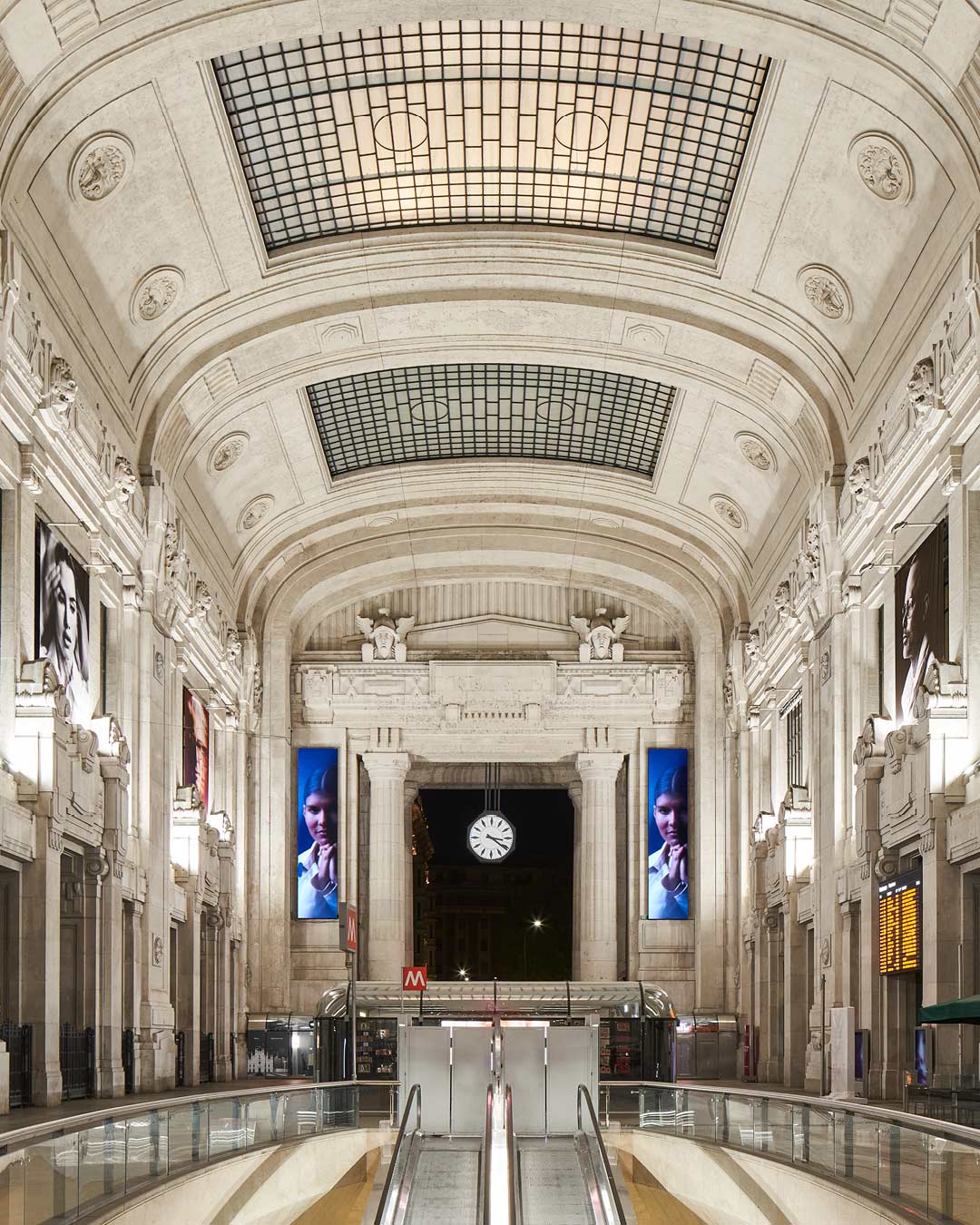 Moncler 米蘭中央火車站展覽