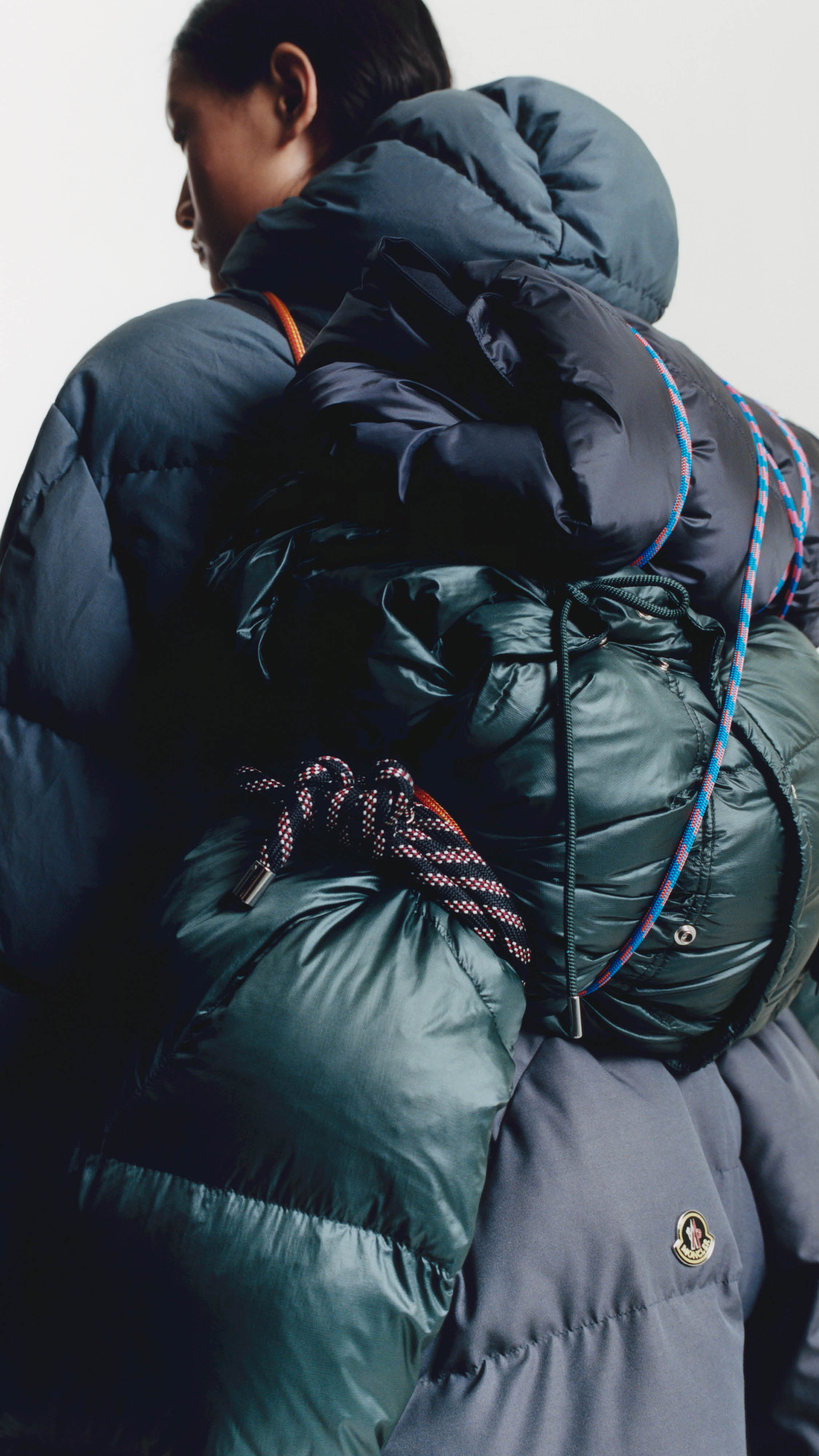 Moncler Re/Icons 2026, navy Verone down jacket.