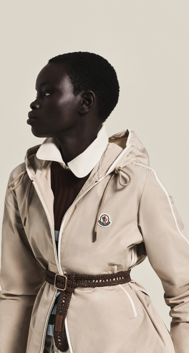 Moncler 外套与轻盈羽绒系列