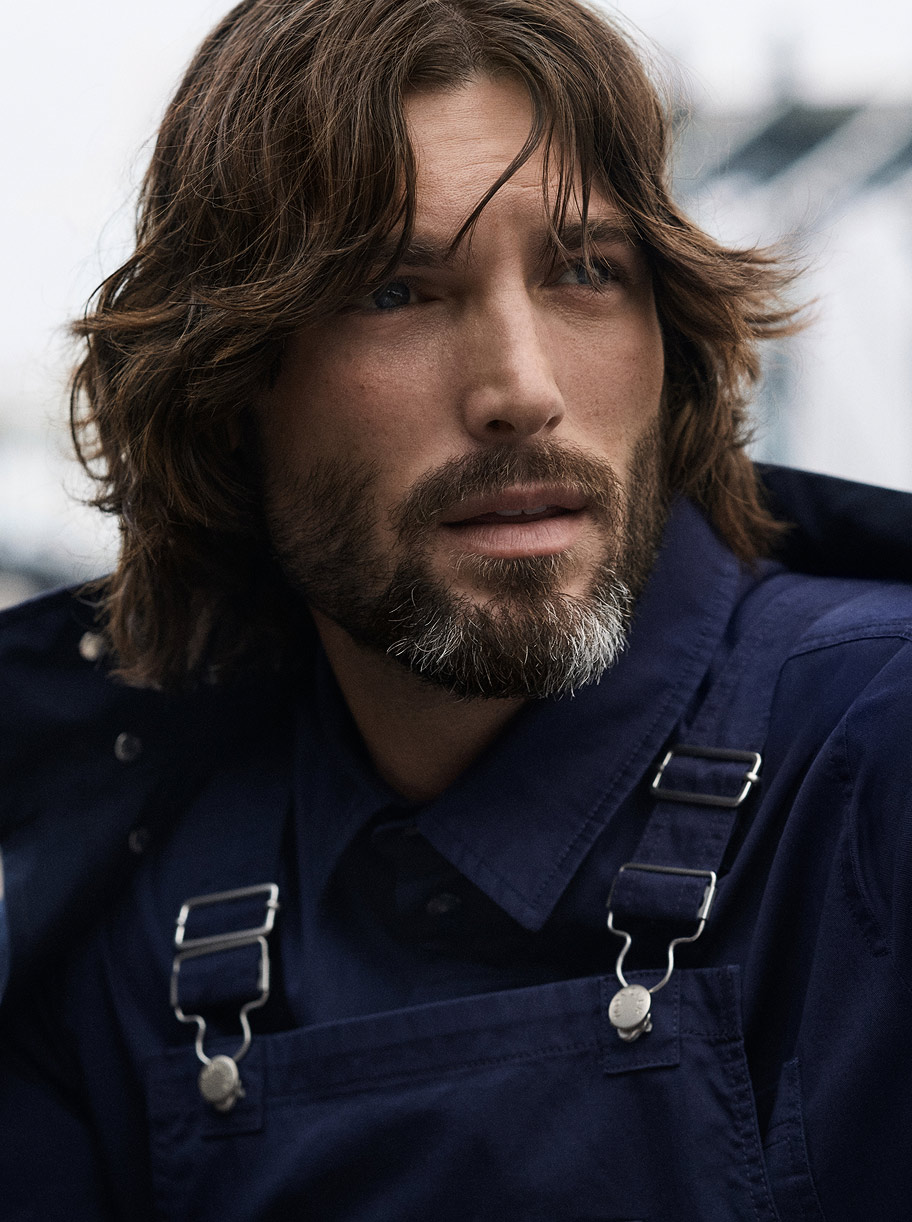 Moncler Summer 實用耐用的夾克和服裝