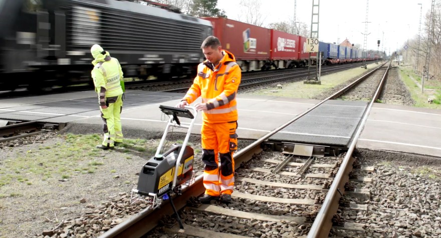 Mobile Erkennung von Schienenschäden per Ultraschall